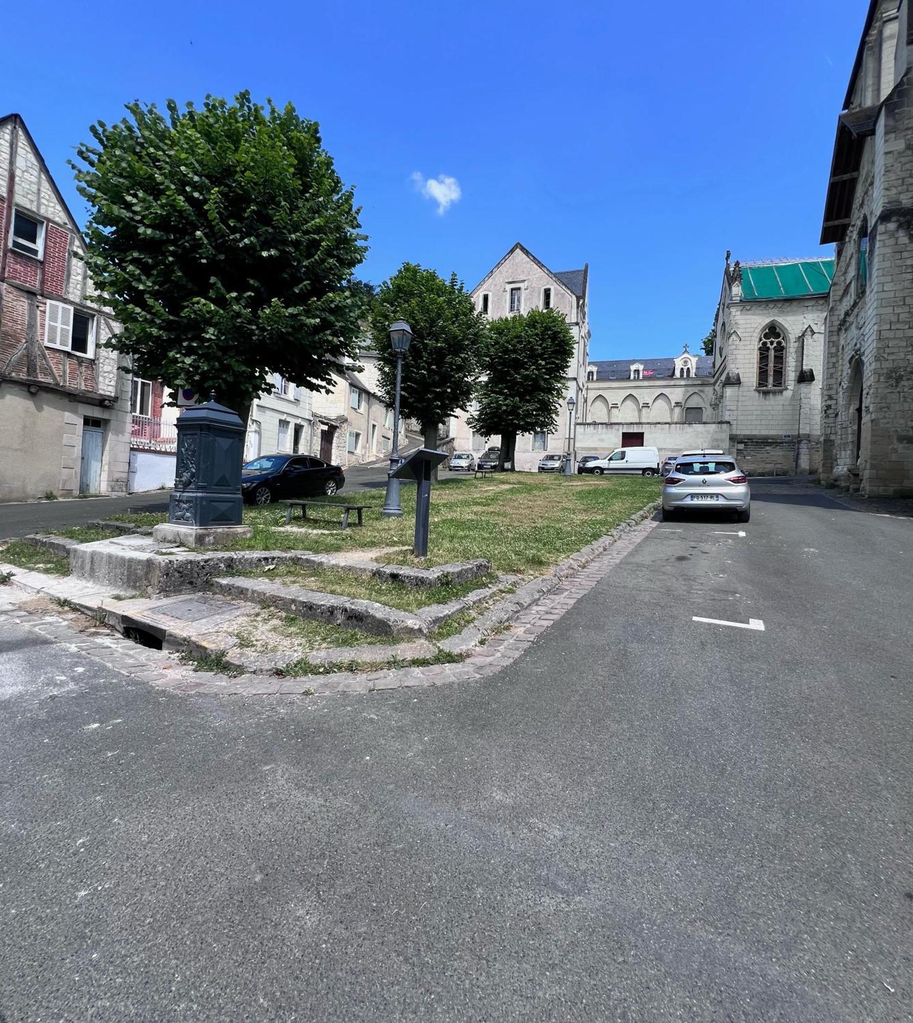 La Tour De L Horloge, Appt Typique A 500M Du Chateau Chinon Kültér fotó